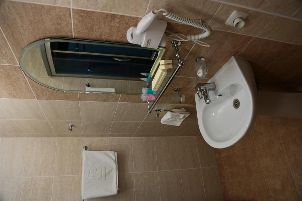 Salem On Tulebaeva Street Hotel Алмати Номер фото